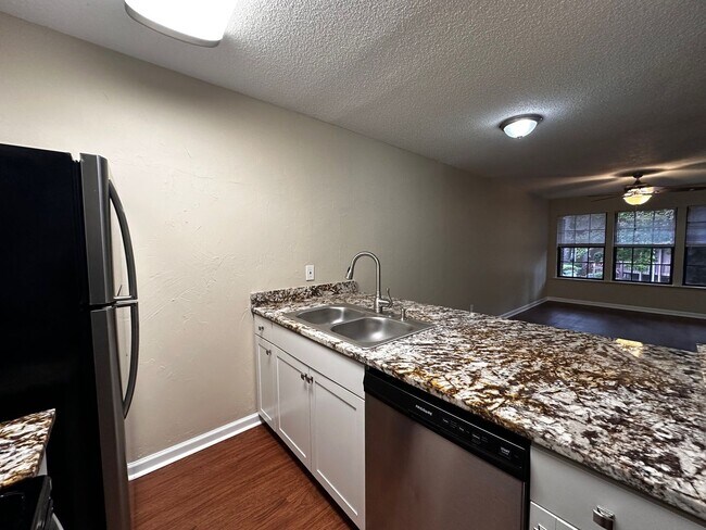 Building Photo - 797 Timberway Ct