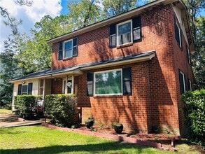 Building Photo - 901 7th Ave