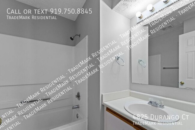 Building Photo - 4825 Durango Ct