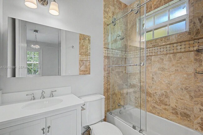 Building Photo - 5000 SW 73rd Terrace