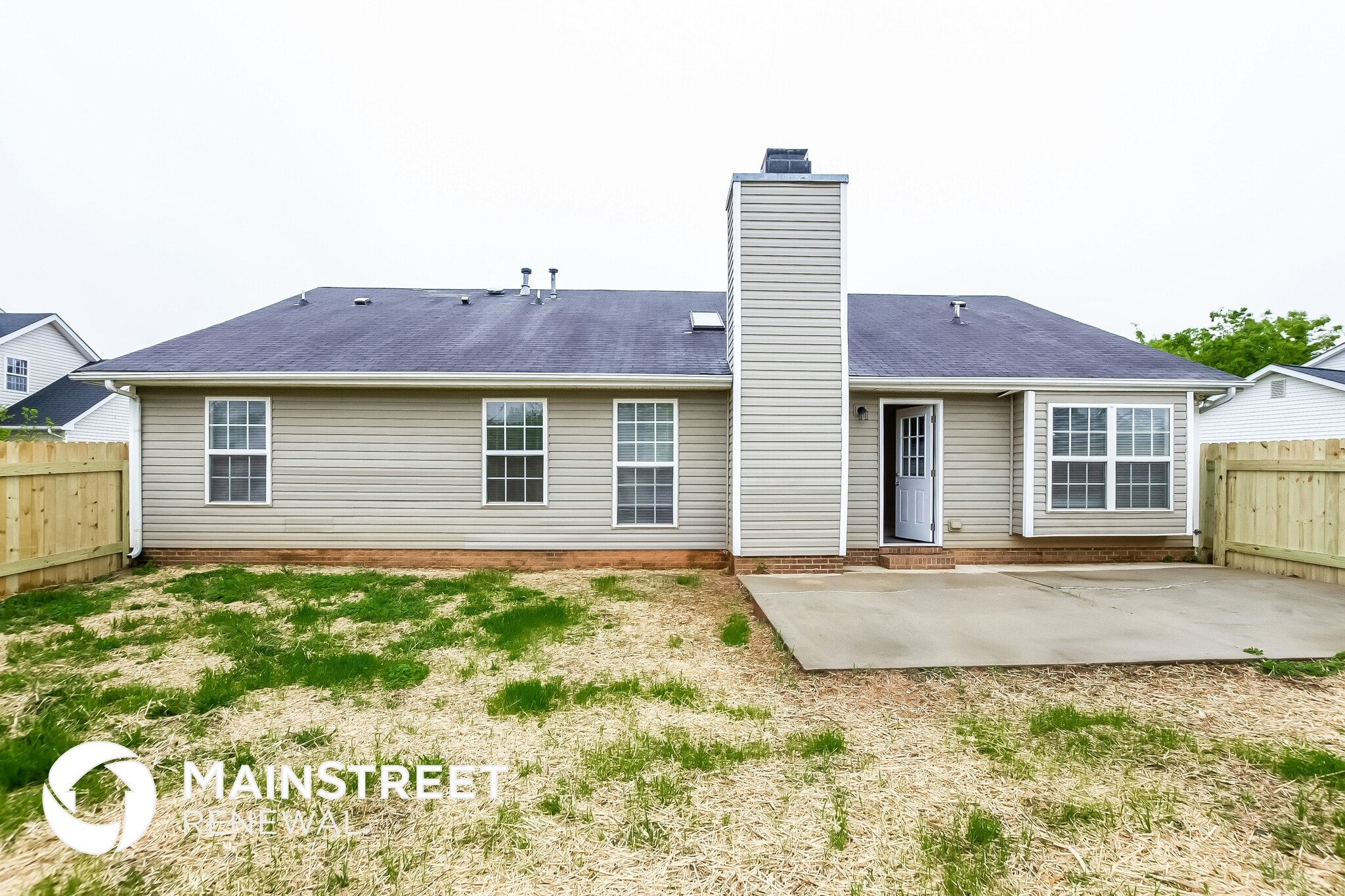 Building Photo - 110 Medford Cir