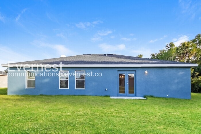 Building Photo - 528 Bristol Cir