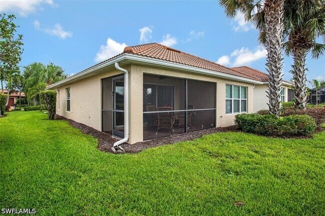 Building Photo - 5784 Declaration Ct