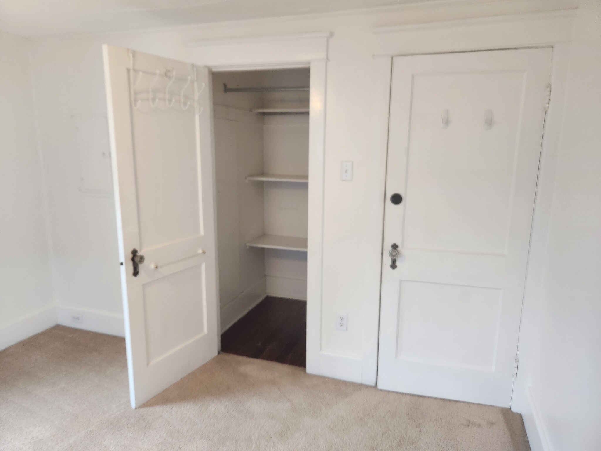 Closet Room 2 - 686 Bloom Rd