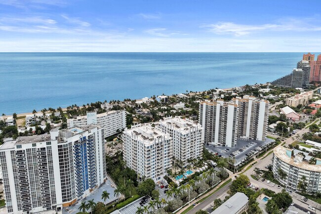 Building Photo - 2821 N Ocean Blvd