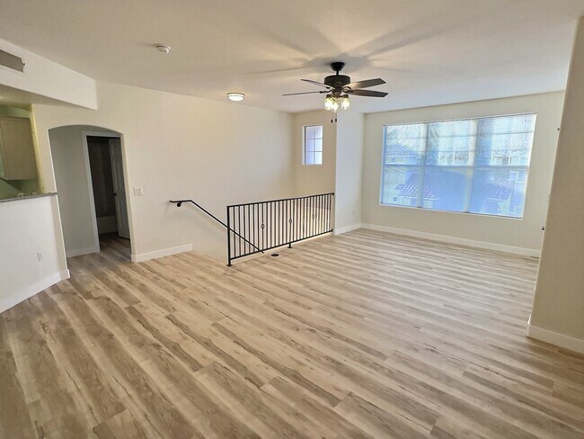 Building Photo - 8555 W Russell Rd