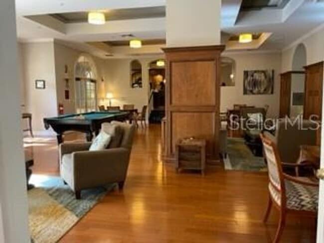 Building Photo - 2 Bedroom Townhome with 1 Car attached Gar...