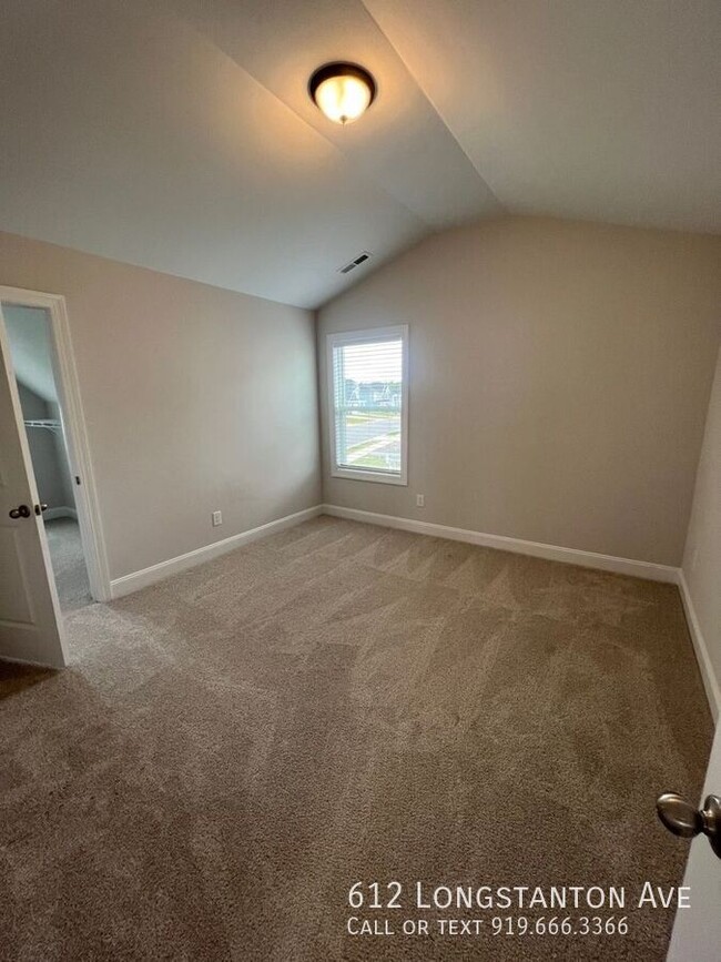 Building Photo - 612 Longstanton Ave