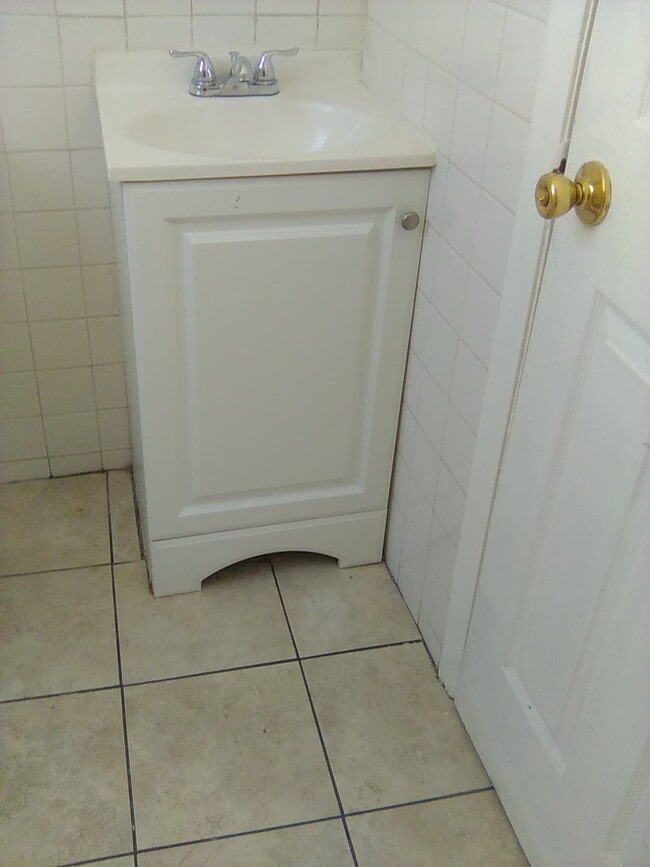 Building Photo - 1 bedroom apartment for rent