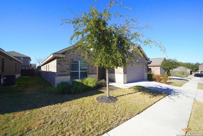 Building Photo - 1323 Kingbird Ct