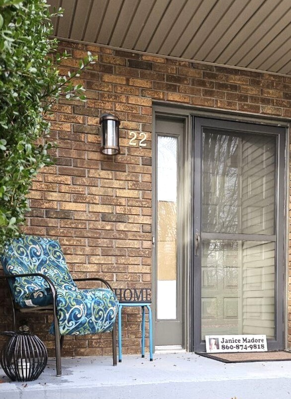 Building Photo - 25 Washington St