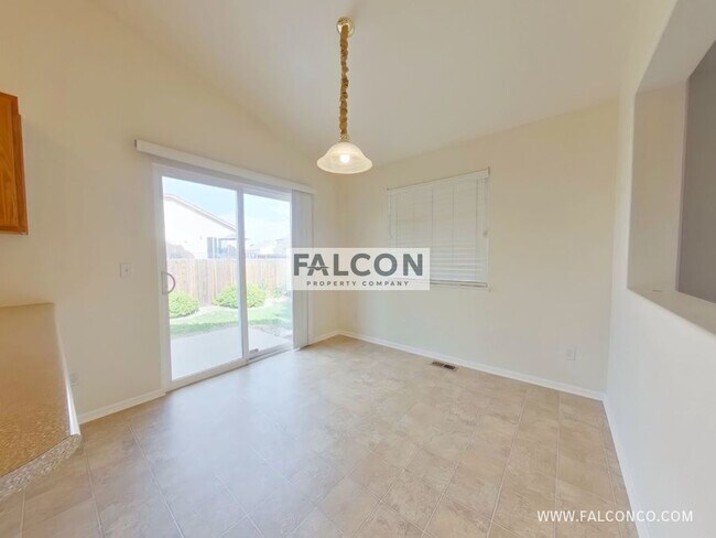 Building Photo - 14207 White Peak Dr