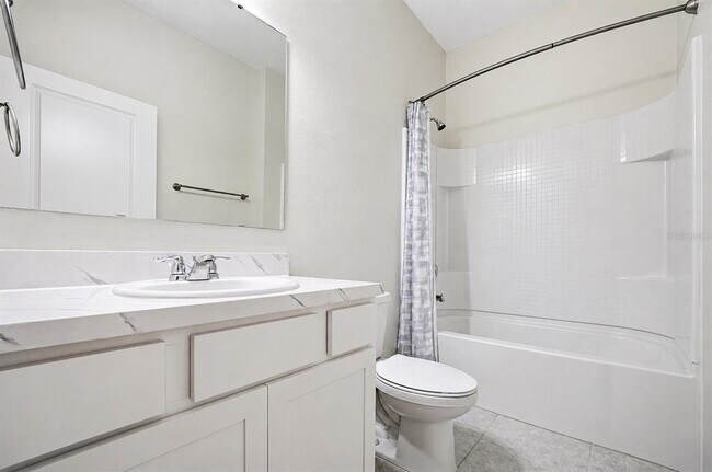 Building Photo - 2270 Hemingway Cir