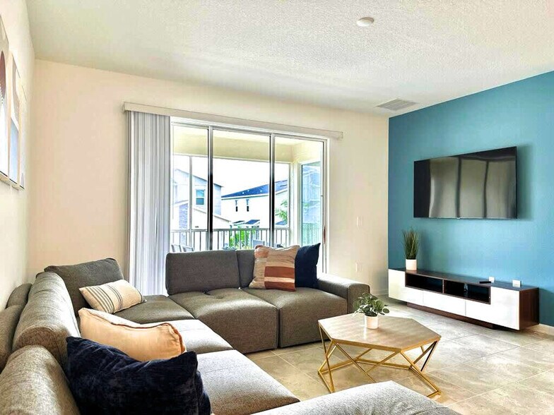 Building Photo - 8867 Cabot Cliffs Dr