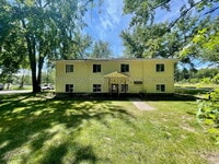 Building Photo - 1480 Carmil Dr