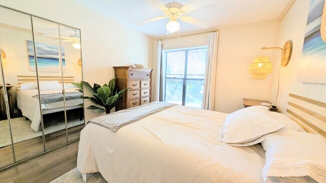 Building Photo - 4450 Little River Inn Ln