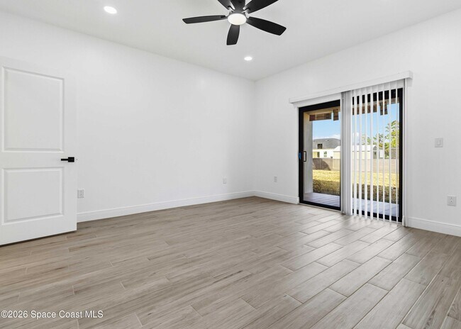 Building Photo - 1649 Belem St SE