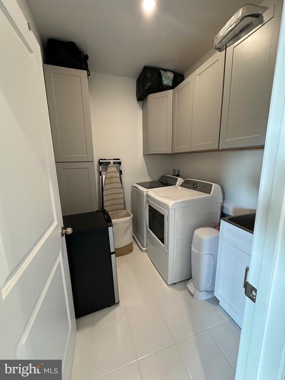 Building Photo - 310 Andrew Ct