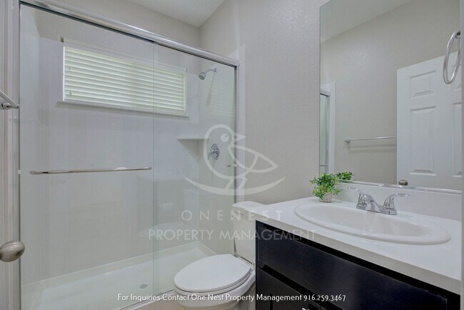 Building Photo - Brand new-4 bedroom, loft, 3 bathroom - Li...