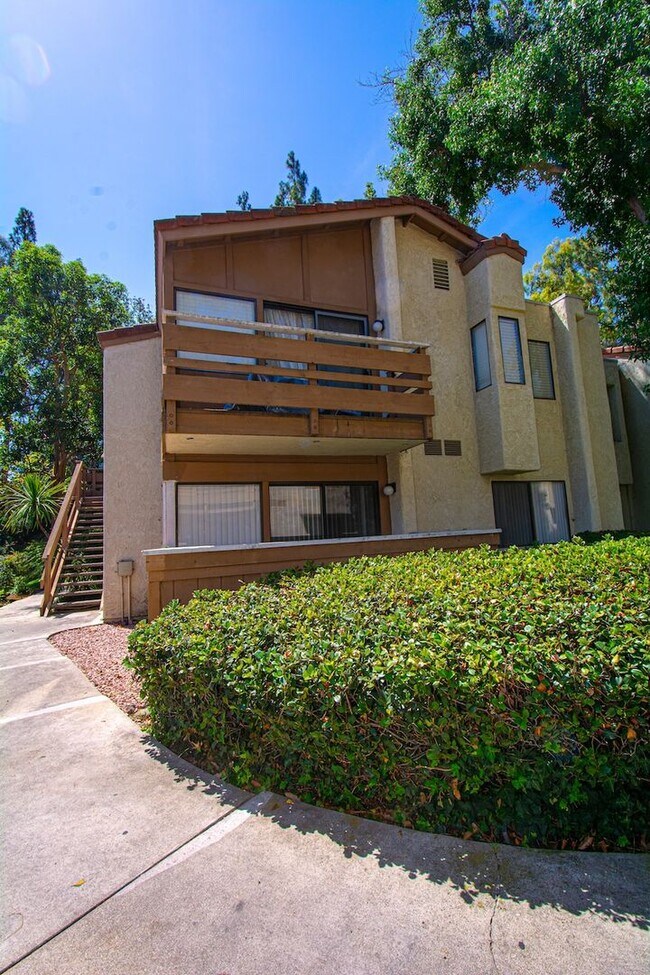 Building Photo - 22840 Hilton Head Dr
