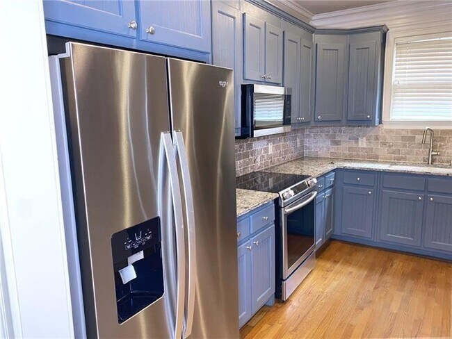 Building Photo - 286 Morgan Pl SE