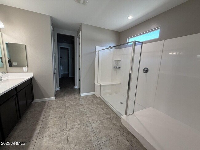 Building Photo - 38163 W Santa Monica Ave