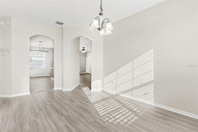 Building Photo - 3817 Blue Dasher Dr