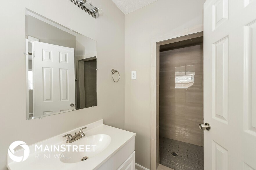 Building Photo - 960 5th St