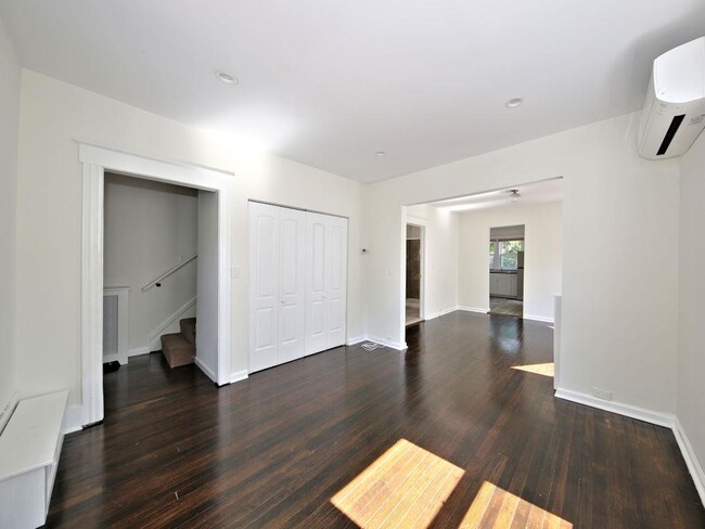 Building Photo - 49 Palisade Rd