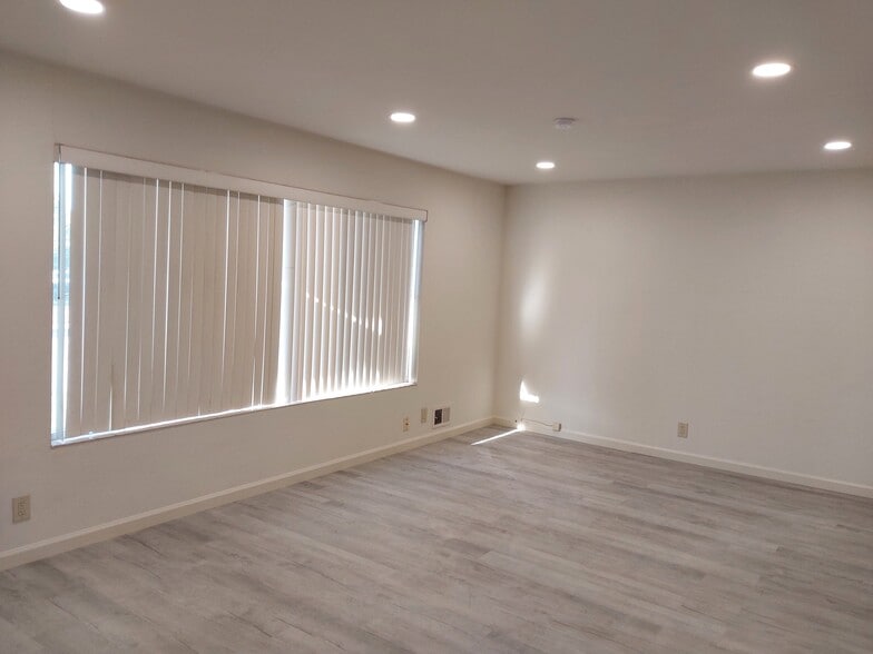 Building Photo - 1015 Williams Way