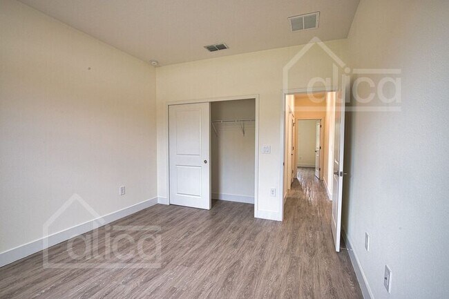 Building Photo - 1159 Byxbee Ct
