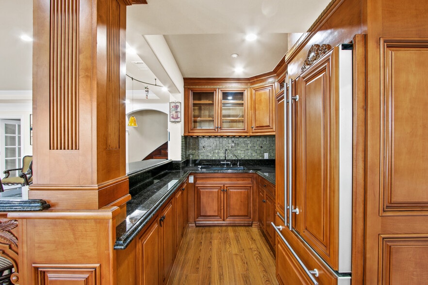 Building Photo - 1117 Encanto Dr