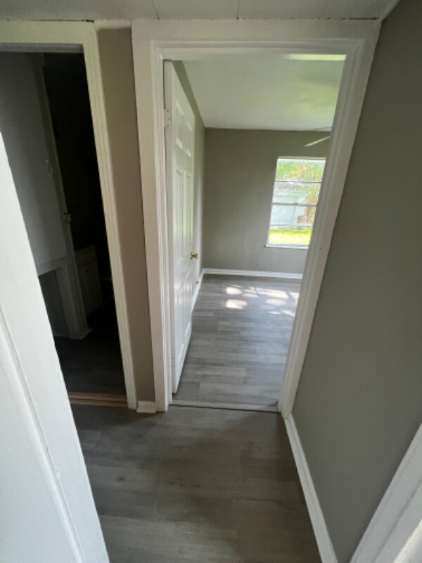 Building Photo - 4817 Wilson St