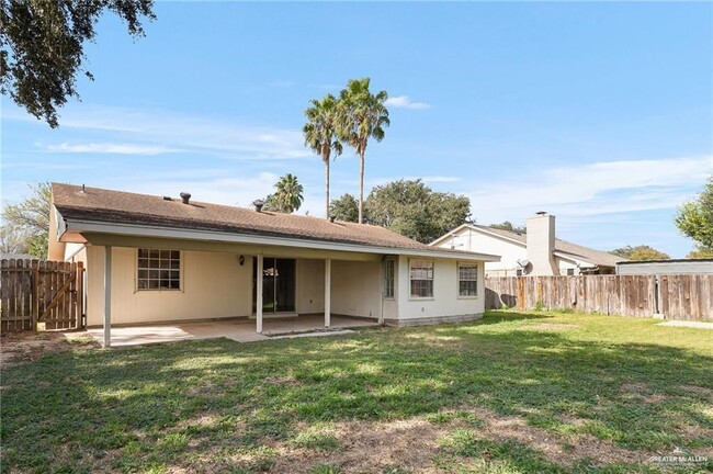 Building Photo - 6508 N 16th St