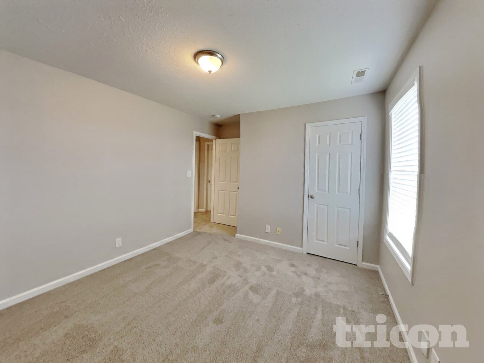 Building Photo - 1908 Sherman Court