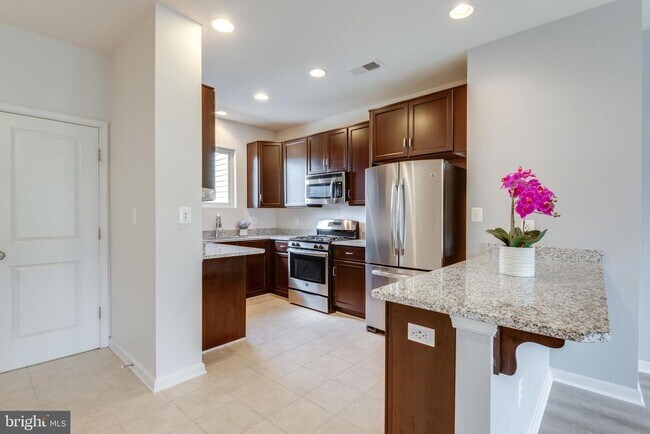 Building Photo - 42270 Yancey Terrace