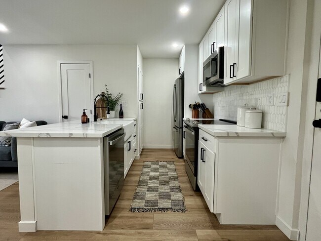 Building Photo - 6111 Rancho Mission Rd