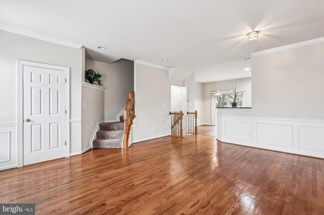 Building Photo - 5503 Sacramento Mews Pl