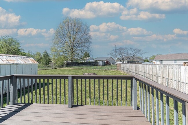 Building Photo - 1811 Harbor Dr