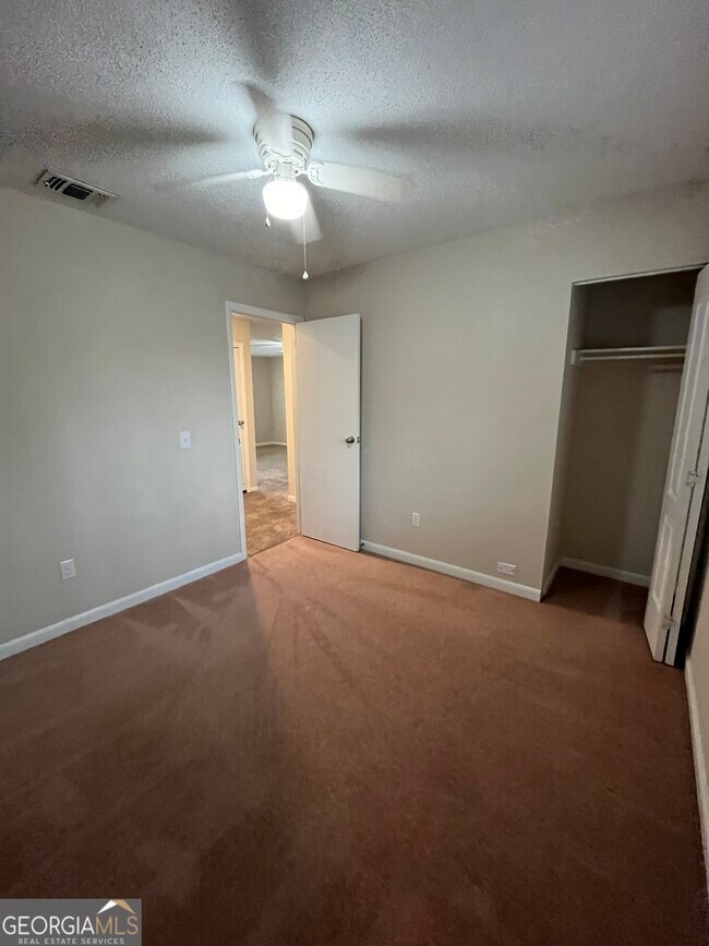 Building Photo - 117 Seaparc Cir