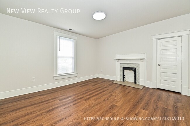 Building Photo - 1208 S Salisbury Ave