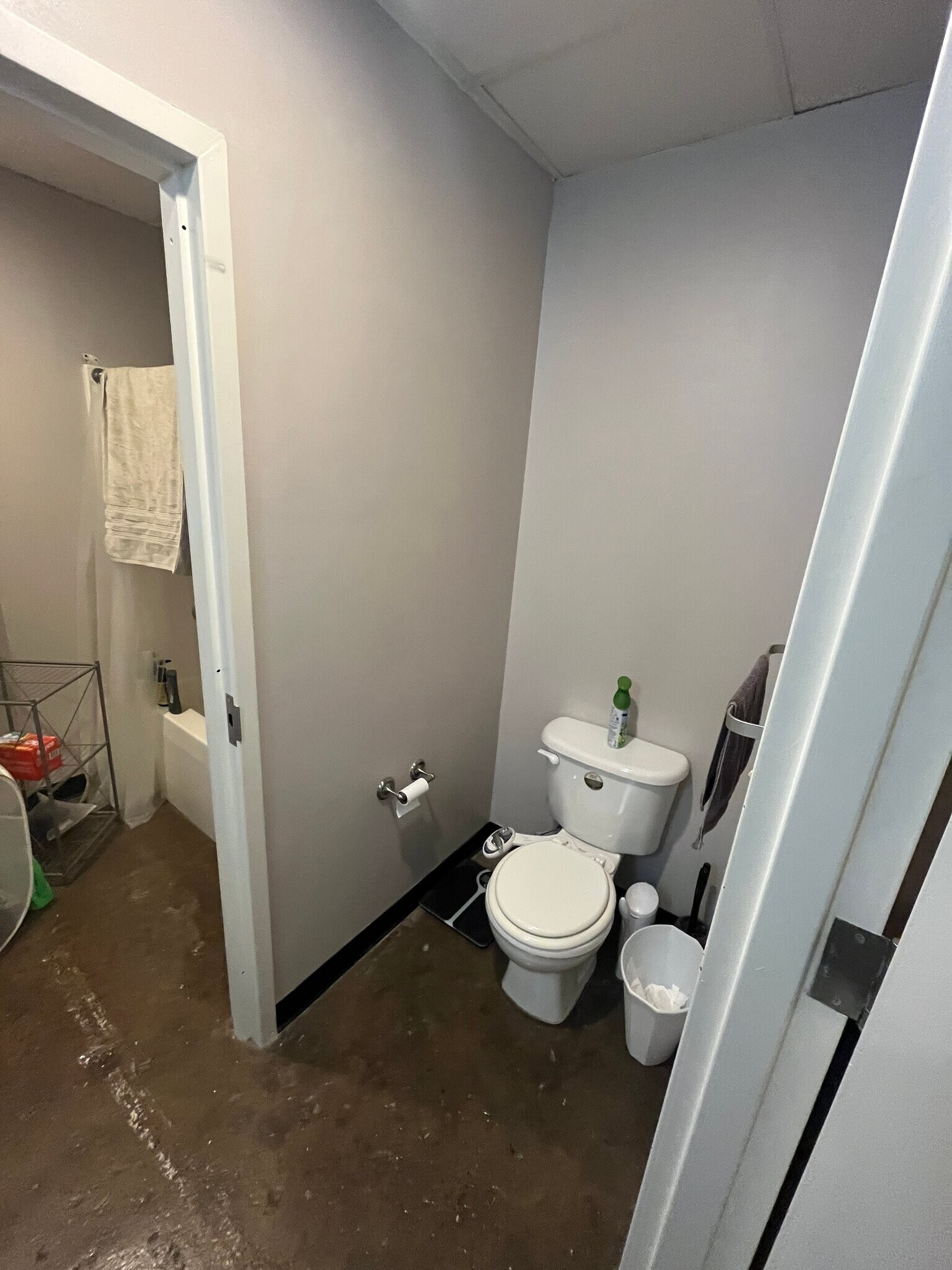 Building Photo - 201 Hull St