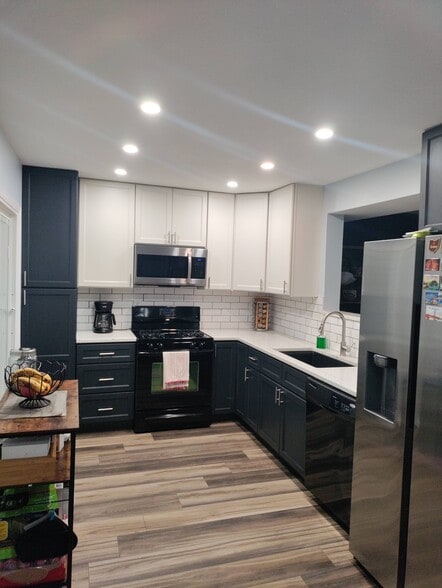 Building Photo - 7716 Flynnway Dr