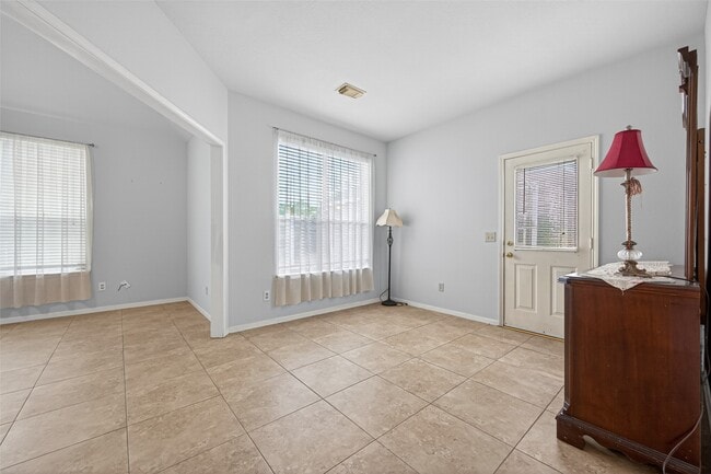 Building Photo - 12727 Magnolia Leaf St