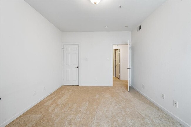 Building Photo - 6655 W Sam Houston Pkwy S