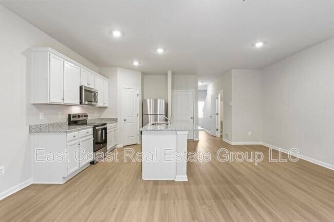 Building Photo - 53 Cranston Ct