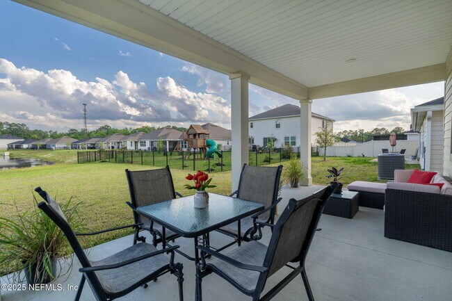 Building Photo - 12897 Logans Walk Ln