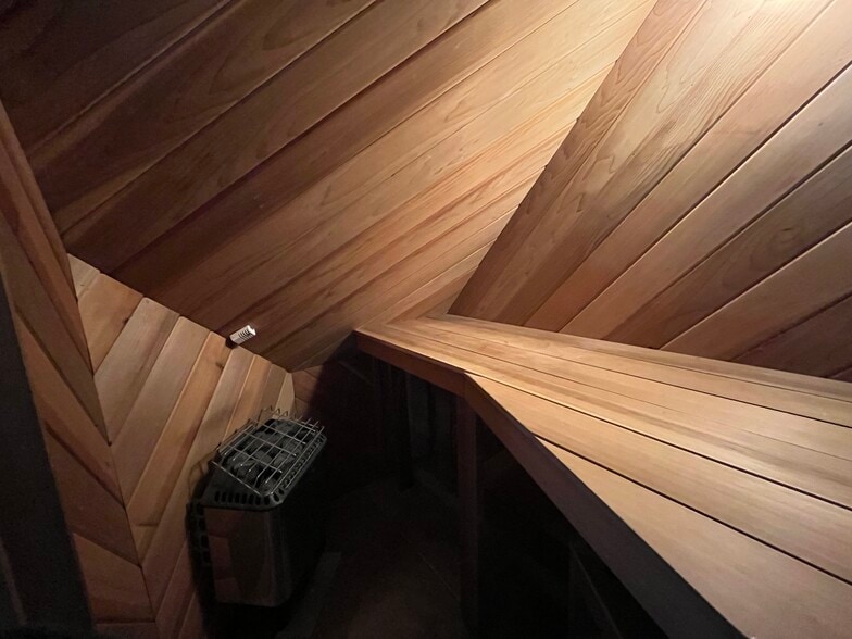 sauna - 61 Plain St