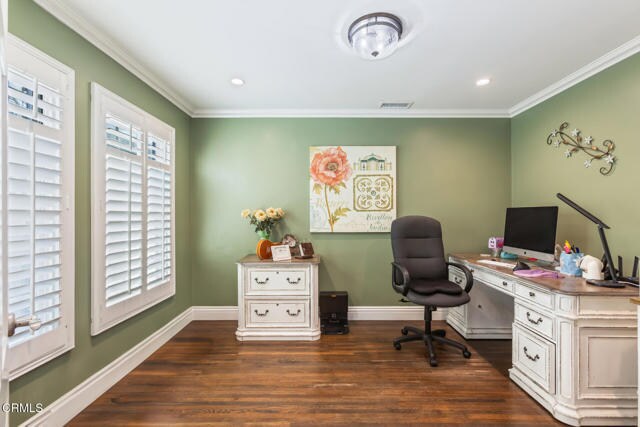 Building Photo - 4816 Indianola Way