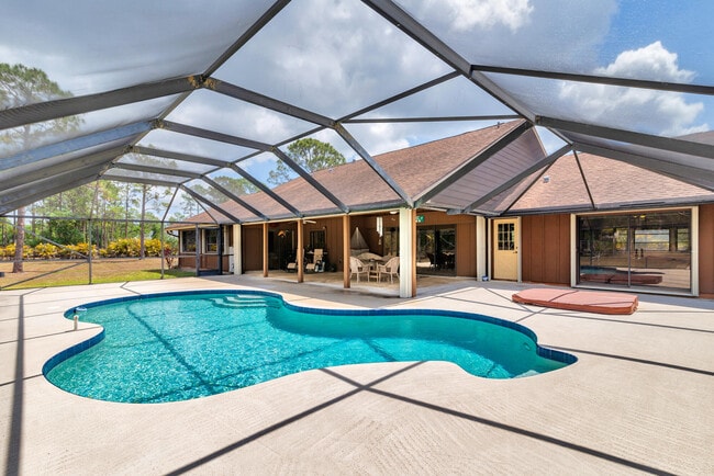 Building Photo - 14087 Coco Plum Rd